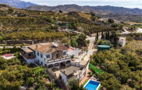 Gorgeous Home In Trapiche With Swimming Pool, Trapiche